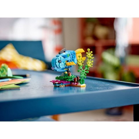 LEGO Creator 31136 Egzotyczna papuga Lego