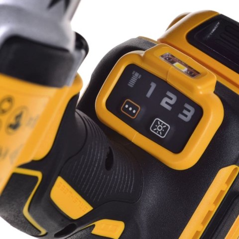 Klucz udarowy 1/2" 18V 2x5,0Ah DCF900P2T-QW DEWALT Dewalt