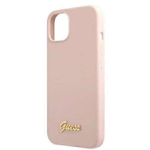 Etui Guess Silicone Script Gold Logo MagSafe na iPhone 13 - jasnoróżowe Guess
