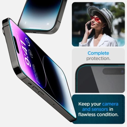 Szkło hartowane Spigen Glas.tR EZ Fit na iPhone 14 Pro - 2 szt. Spigen