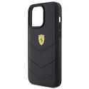 Etui Ferrari Quilted Metal Logo na iPhone 15 Pro Max - czarne Ferrari