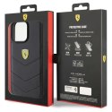 Etui Ferrari Quilted Metal Logo na iPhone 15 Pro Max - czarne Ferrari