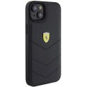 Etui Ferrari Quilted Metal Logo do iPhone 15 Plus - czarne Ferrari