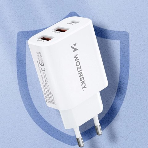 Ładowarka sieciowa Wozinsky CWCUCW 30W USB-C / 2 x USB-A - biała Wozinsky