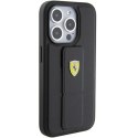 Etui Ferrari Grip Stand Metal Logo na iPhone 15 Pro - czarne Ferrari