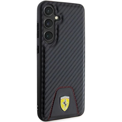 Etui Ferrari Carbon Stitched Bottom na Samsung Galaxy S24+ - czarne Ferrari