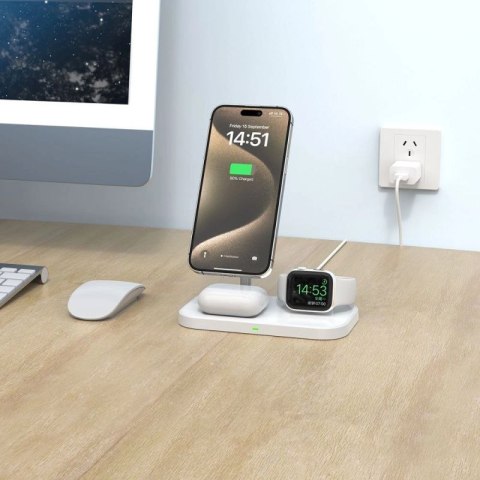 Ładowarka Tech-Protect QI15W-A22 indukcyjna MagSafe ze stojakiem 3w1 MagSafe na smartfon / Apple Watch / AirPods - biała Tech-Protect
