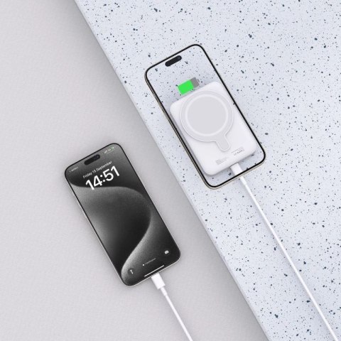 Powerbank Tech-Protect LifeMag PB11 z MagSafe 10000mAh 15W port USB-C - biały + kabel USB-C Tech-Protect