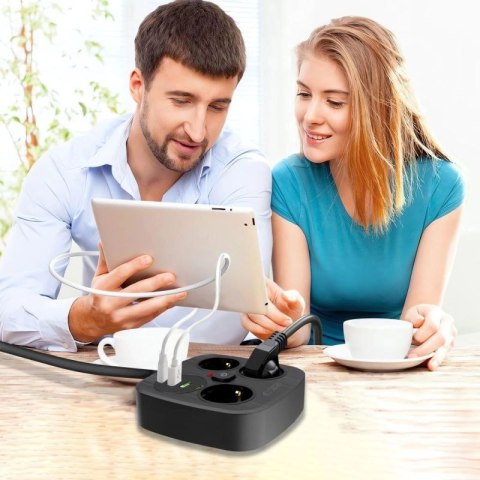 Listwa zasilająca Tech-Protect PCS3X4, 3 gniazda sieciowe, 2xUSB-A, 2xUSB-C 200 cm - czarna Tech-Protect