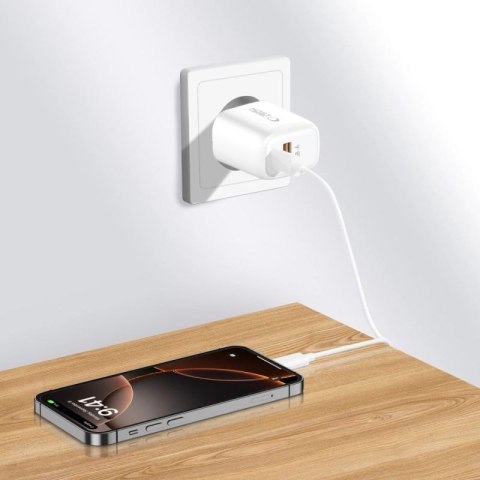 Ładowarka sieciowa Tech-Protect NCA30 PD 30W QC3.0 USB-A / USB-C + Kabel USB-C / Lightning 100cm - biała Tech-Protect