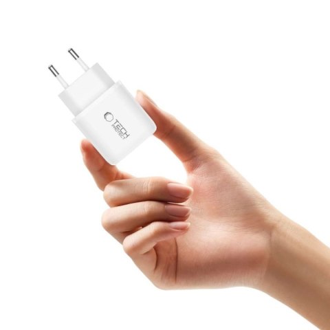 Ładowarka sieciowa Tech-Protect NCA30 PD 30W QC3.0 USB-A / USB-C + Kabel USB-C / USB-C 100cm - biała Tech-Protect