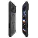 Etui Spigen Ultra Hybrid MagSafe na iPhone 17 Pro Max - czarne Spigen