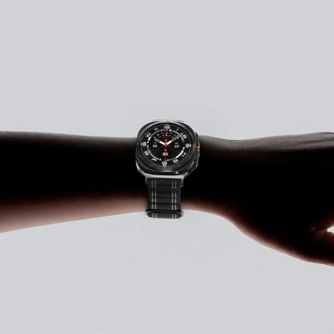 Pasek Spigen WBF0 na Samsung Galaxy Watch Ultra 47 mm - czarny Spigen