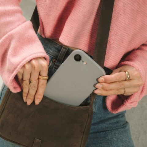 Etui Tech-Protect Silicone MagSafe na iPhone 16e / 17e - szare Tech-Protect
