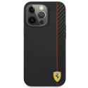 Etui Ferrari On Track Carbon Stripe na iPhone 13 / 13 Pro - czarne Ferrari