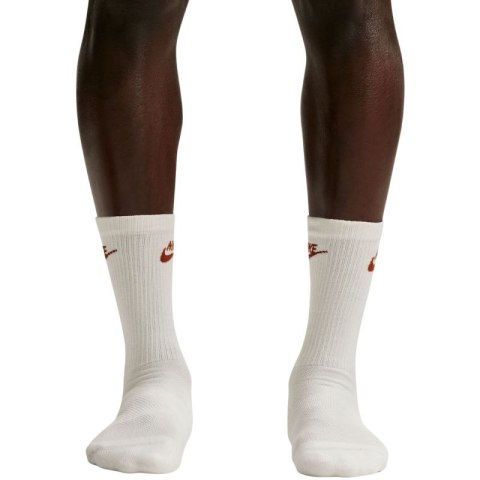 Skarpety Nike Everyday Elevated 3 pary białe IH8522 906 Nike