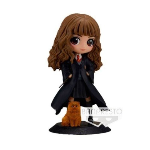 Q POSKET - HERMIONA GRANGER WITH COOKSHANKS BANDAI