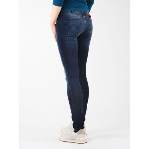 Jeansy Wrangler Jaclyn Dark Lake W W26DU468Y Wrangler