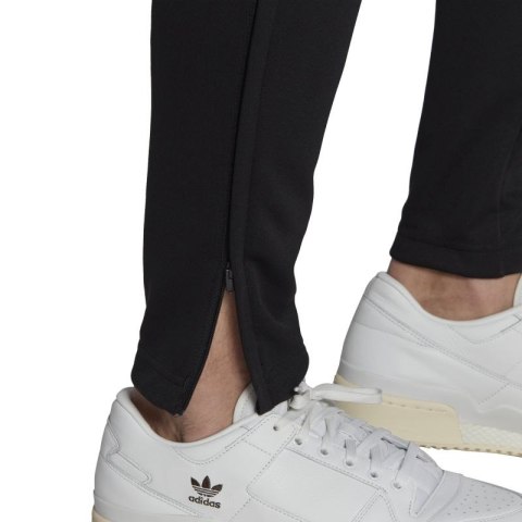 Spodnie adidas Entrada 22 M HC0332 Adidas