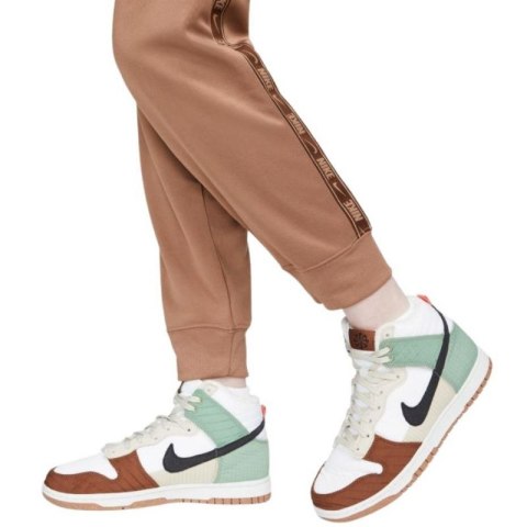Spodnie Nike Nsw PK Tape Reg W DM4645 256 Nike SPORTSWEAR