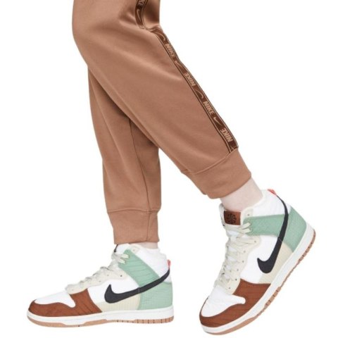 Spodnie Nike Nsw PK Tape Reg W DM4645 256 Nike SPORTSWEAR