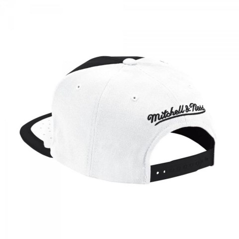 Czapka z daszkiem Mitchell & Ness NBA Chicago Bulls Day One Snapback Bulls 6HSSMM19224-CBUWHBK Mitchell & Ness