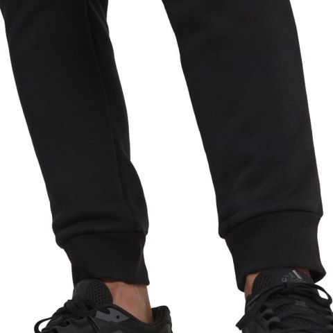 Spodnie adidas Essentials Camo Print Fleece Pant M HL6929 Adidas