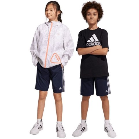 Spodenki adidas Essentials 3-Stripes Woven Jr IC6822 Adidas