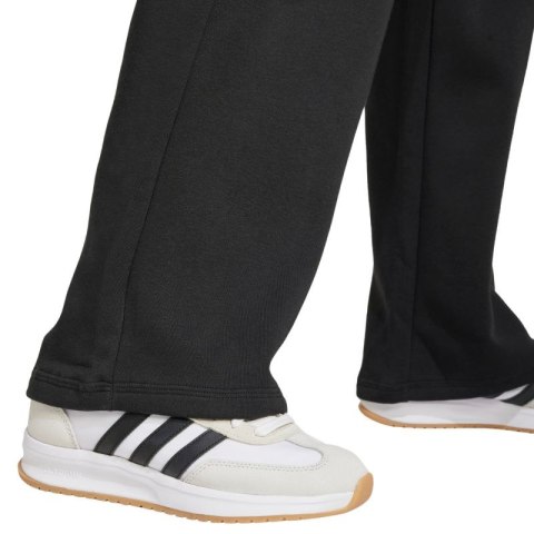 Spodnie adidas Essentials Small Logo Feel Cozy Open-Hem W JC5921 Adidas