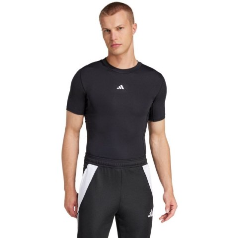 Koszulka adidas Techfit Short Sleeve Tee M JP4674 Adidas