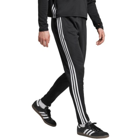 Spodnie adidas Tiro 25 Essentials Winterized M JN9470 Adidas