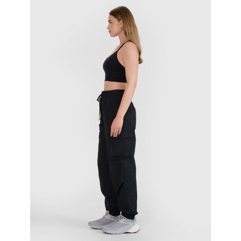 Spodnie casual cargo damskie 4F 4FRSS25TTROF1452-20S 4f