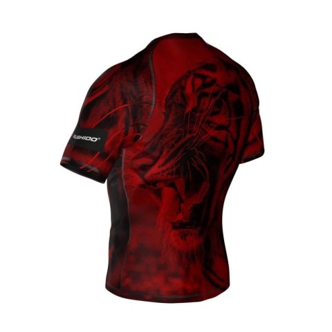 Koszulka kompresyjna "Leone" typu Rashguard powstała z materiału DBX MORE DRY M DBX Bushido