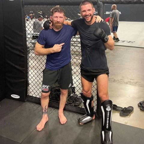 Rękawice MMAsparingowe M - Black Master - Valor Series DBX Bushido