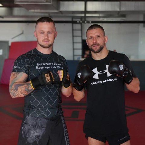 Rękawice MMAsparingowe M - Warrior Black - LegacySeries DBX Bushido
