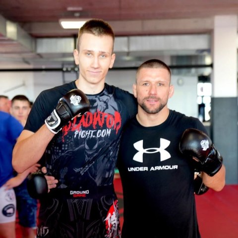 Rękawice MMAsparingowe M - Warrior Black - LegacySeries DBX Bushido